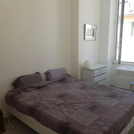 2 Pieces Centre 5 Min De La Apartment